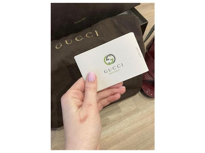 Marmont Sandali in pelle di serpente Gucci Rosso - vista 9