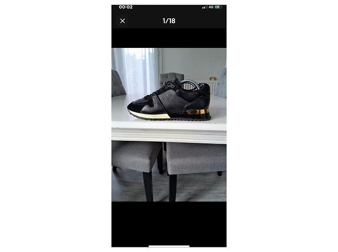 Louis Vuitton Run away Sneaker aus schwarzem Leder - Ansicht 2