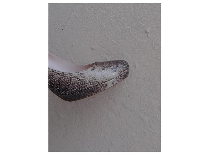 Miu Miu Leather Pumps Beige Brown Size 40 - view 4