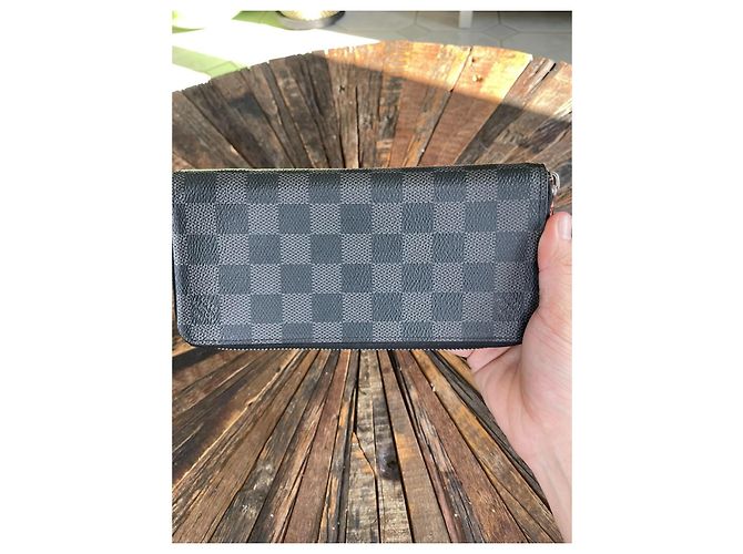 Cartera Zippy Horizontal Louis Vuitton Damier Graphite Monograma - vista 3