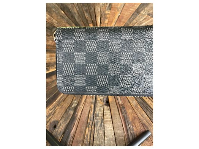 Cartera Zippy Horizontal Louis Vuitton Damier Graphite Monograma - vista 4