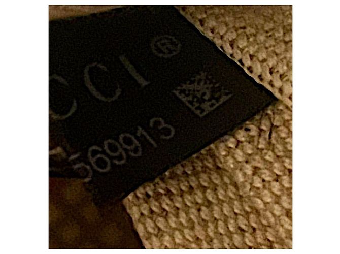 Authentic Gucci Pre-Fall '23 Weiß Jumbo GG Leder Gürteltasche - Ansicht 15
