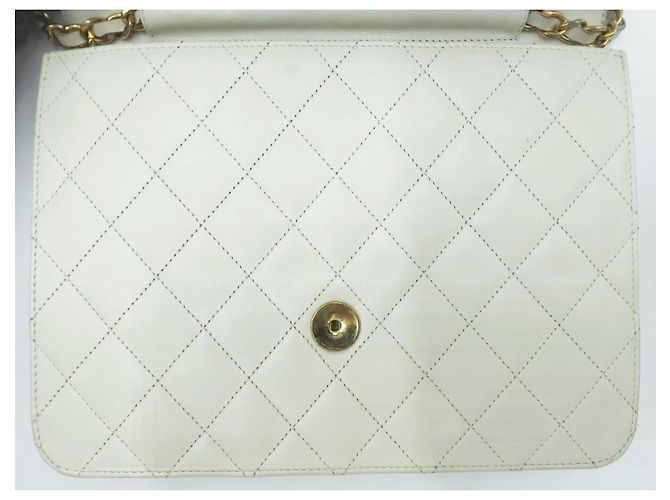 Timeless Chanel Classico Senza Tempo con Patta Singola Trapuntata Bianco - vista 18