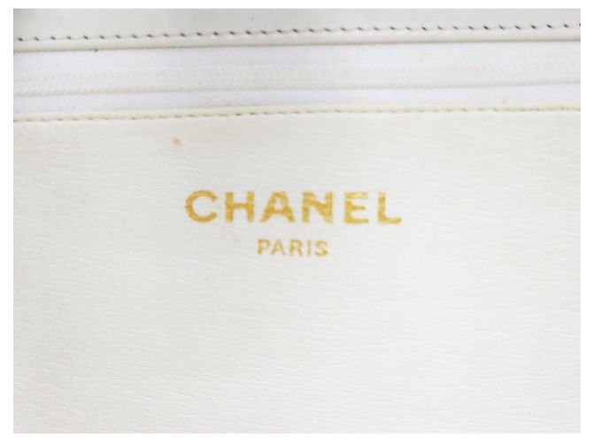 Timeless Chanel Classico Senza Tempo con Patta Singola Trapuntata Bianco - vista 4