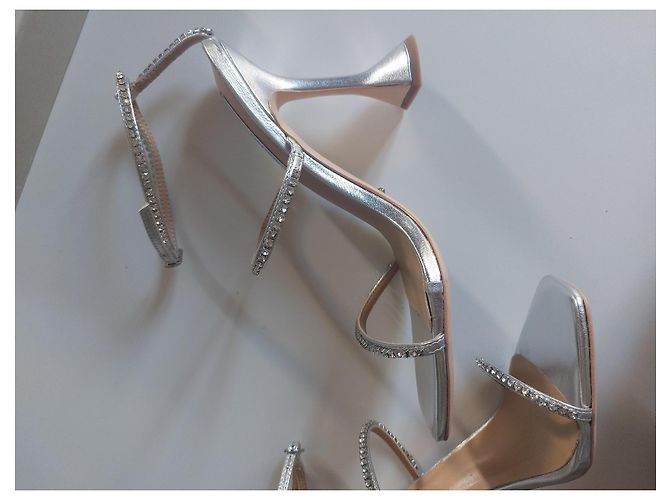 Autre Marque Décolleté in pelle di struzzo argentate con cinturini in strass Argento Silver hardware - vista 2