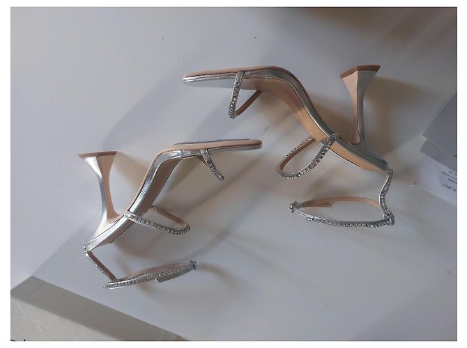 Autre Marque Décolleté in pelle di struzzo argentate con cinturini in strass Argento Silver hardware - vista 5
