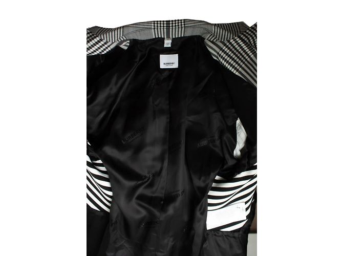 Schwarz-weißer karierten Blazer von Burberry - Ansicht 7