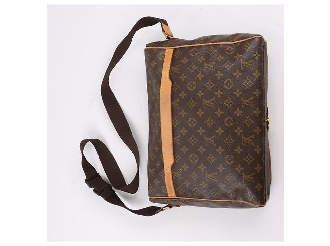 Borsa a tracolla Abbesses in tela Monogram Louis Vuitton M45257 Marrone - vista 14