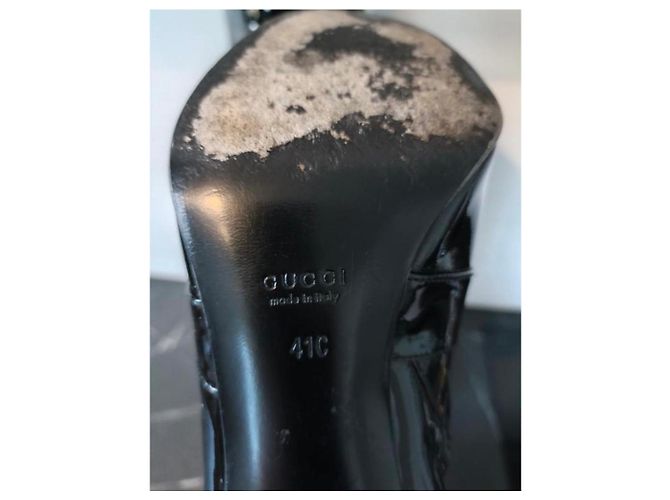 Marmont Schwarze Lackleder-Knöchelstiefel mit Gucci-Pferdebit - Ansicht 8