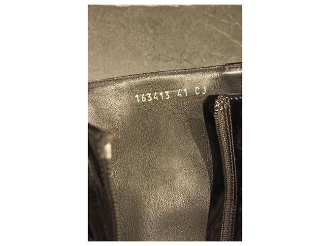 Marmont Schwarze Lackleder-Knöchelstiefel mit Gucci-Pferdebit - Ansicht 9