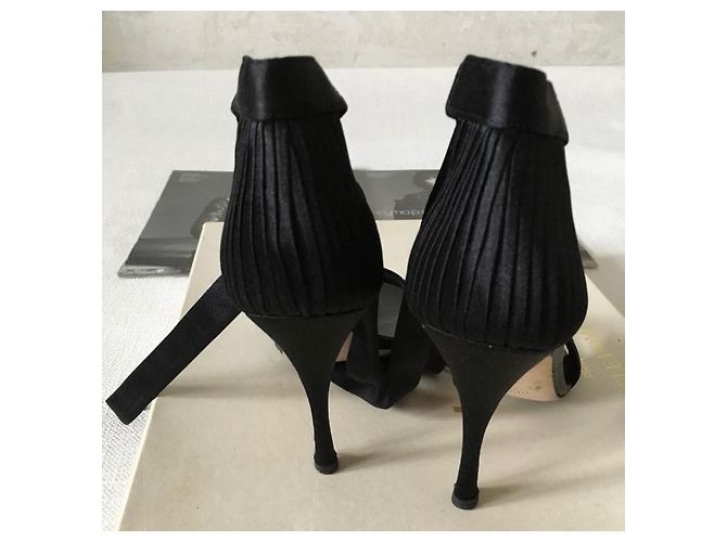 Marmont Sandales Gucci avec accents en satin et nœud Noir - vue 4