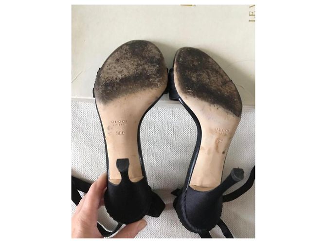 Marmont Sandales Gucci avec accents en satin et nœud Noir - vue 7