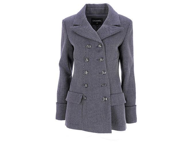 Timeless Chanel Double-Breasted Jacket in Grey Wool Black - view 6
