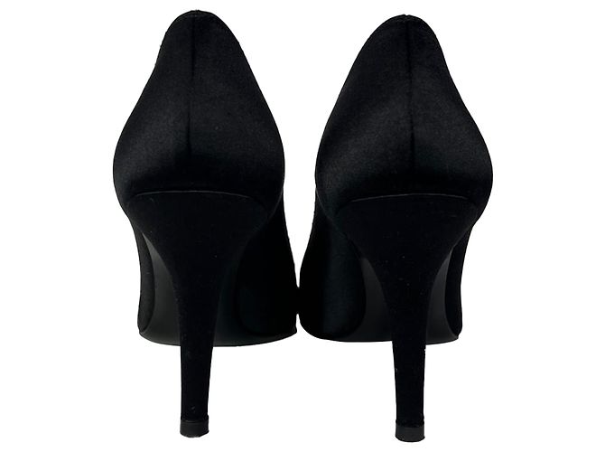 Décolleté a punta Stuart Weitzman in raso nero - vista 3
