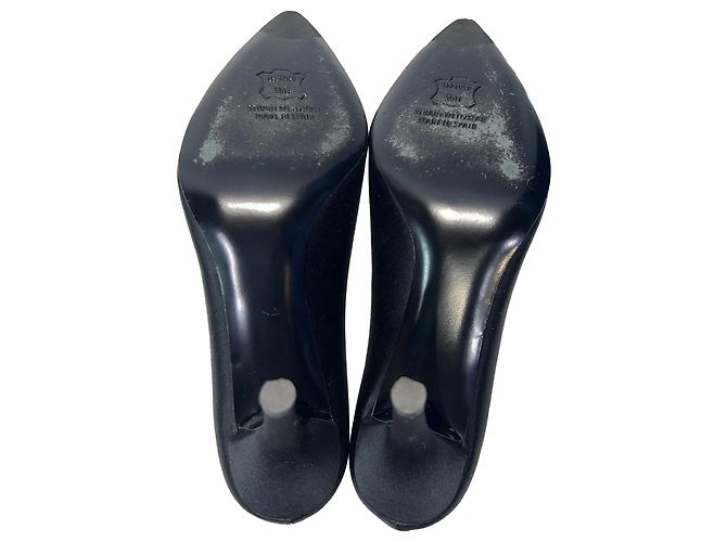 Décolleté a punta Stuart Weitzman in raso nero - vista 6