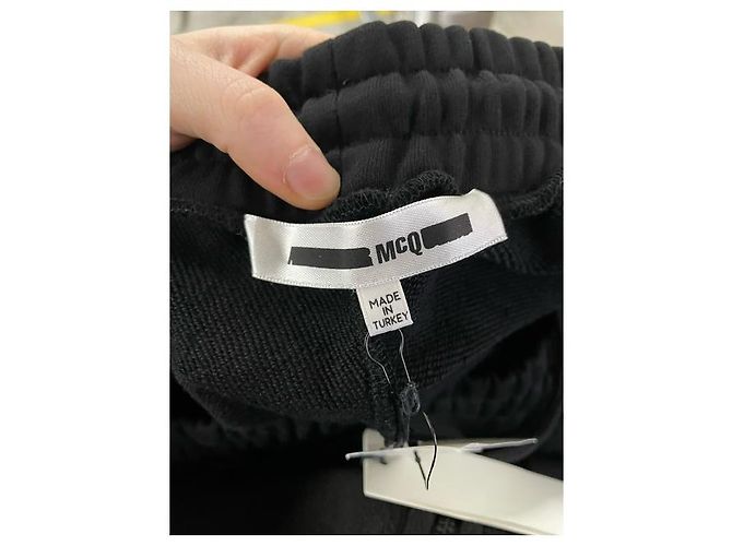 Shorts Mini Swallow Dart in cotone nero di McQ di Alexander McQueen - vista 6
