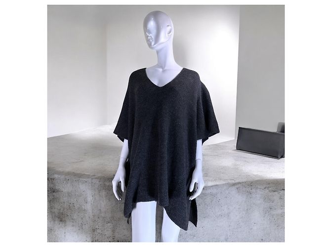 Autre Marque Rabens Saloner Loisa Rib Kaftan Poncho Grau - Ansicht 2