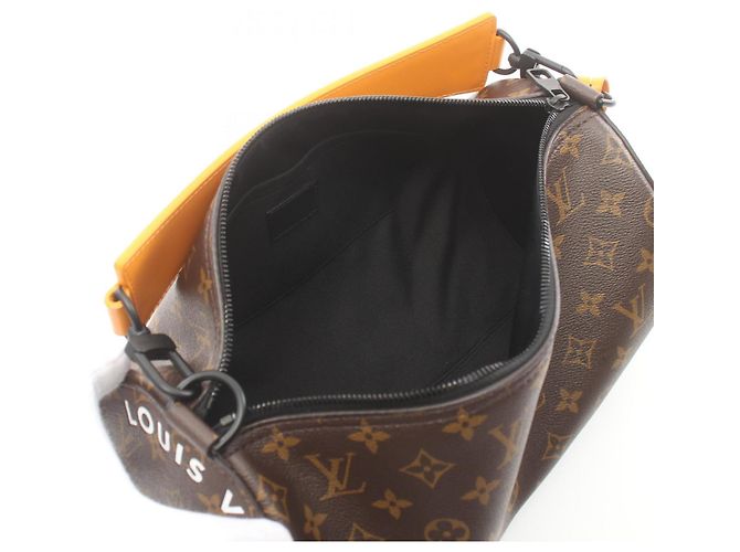 Borsa Soft Polochon MM Louis Vuitton Marrone Arancione Monogramma - vista 4
