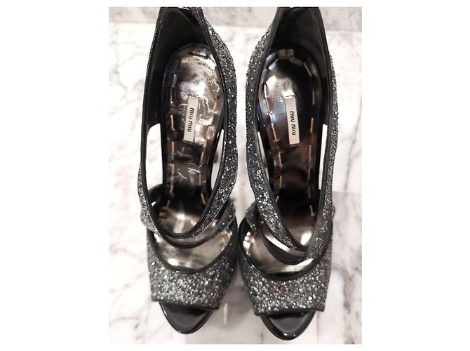 Miu Miu Glitzer-Plateau-Patentabsatz Größe 37,5 Silber - Ansicht 4