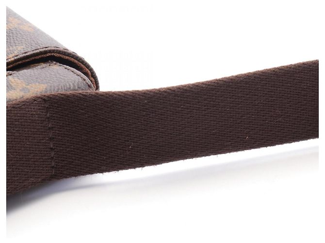 Borsa a Spalla Bobur MM Louis Vuitton Marrone - vista 8