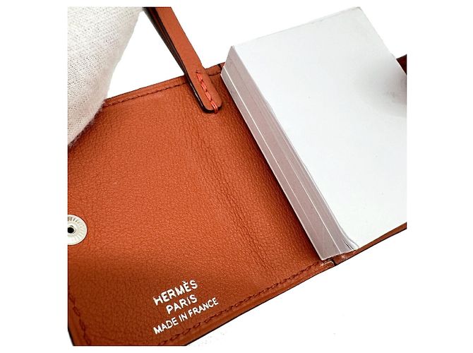 Charm Arancione Capucines Nano Ulysse di Hermès - vista 7