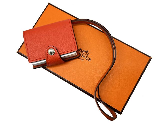 Charm Arancione Capucines Nano Ulysse di Hermès - vista 9