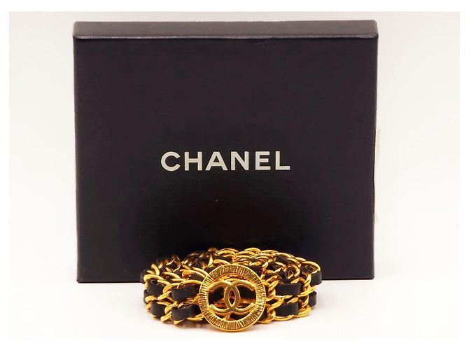 Chanel-Medaillon und doppelte Lederketten-Gürtel Gold hardware - Ansicht 2