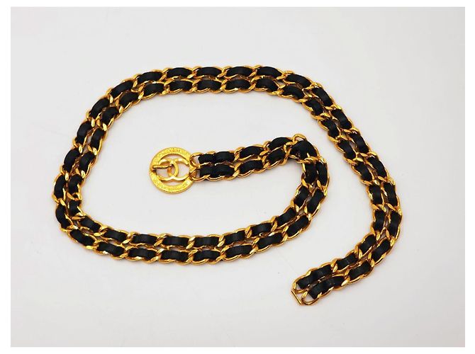 Chanel-Medaillon und doppelte Lederketten-Gürtel Gold hardware - Ansicht 3