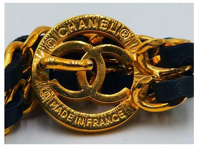 Chanel-Medaillon und doppelte Lederketten-Gürtel Gold hardware - Ansicht 4