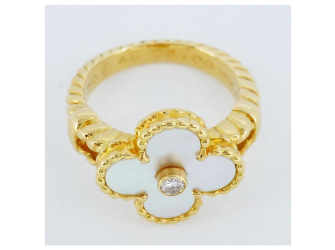Anello in oro giallo 18K con diamanti Van Cleef & Arpels - vista 3