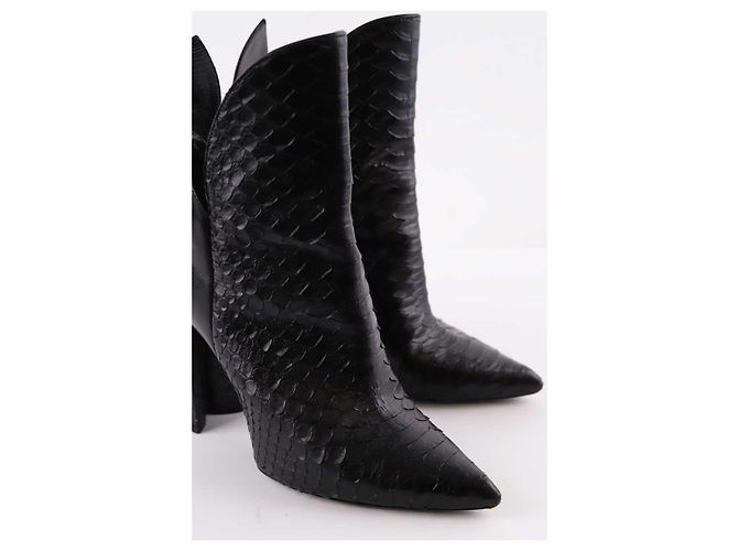 Louis Vuitton Botas de cuero Negro - vista 3