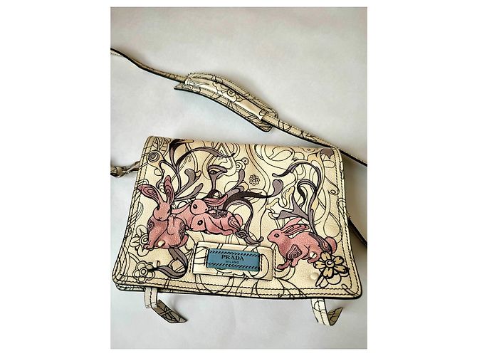 Borsa a flap in pelle stampata Etiquette Edizione Limitata Prada x James Jean Beige - vista 2