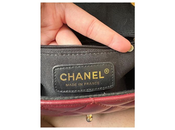 CHANEL Eleganza Borsa a Flap GHW Pelle di Agnello Nera Bordò - vista 5