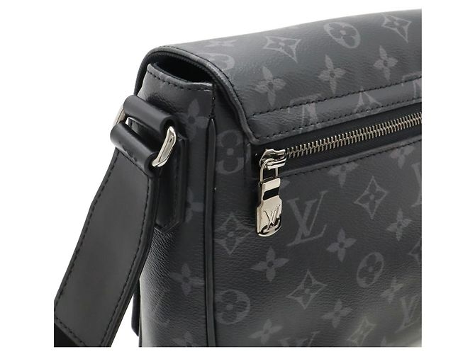 Borsa a Spalla District PM Monogram Eclipse Louis Vuitton - vista 5