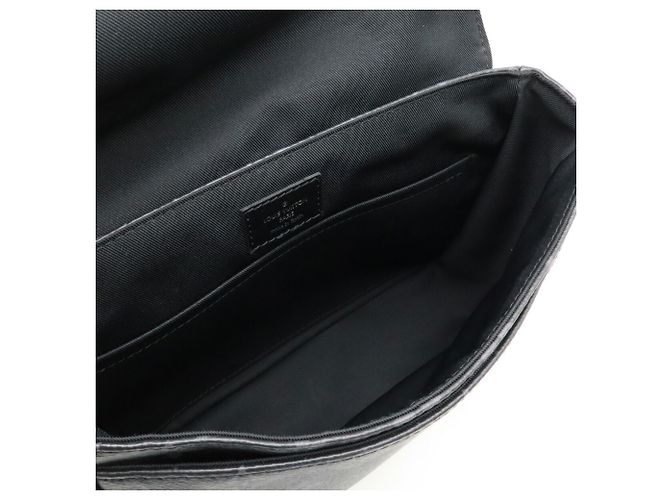 Borsa a Spalla District PM Monogram Eclipse Louis Vuitton - vista 7
