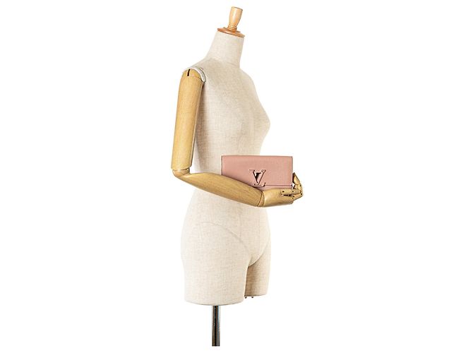 Cartera Capucines Taurillon Louis Vuitton rosa - vista 9