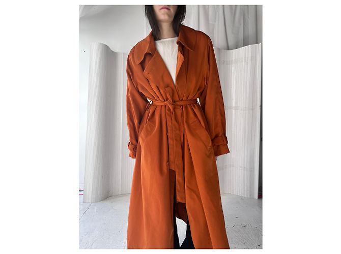No Name Abrigo trench oversized naranja quemado - vista 5