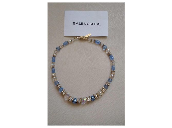 Collar Balenciaga Perlas de Cristal Dorado - vista 2