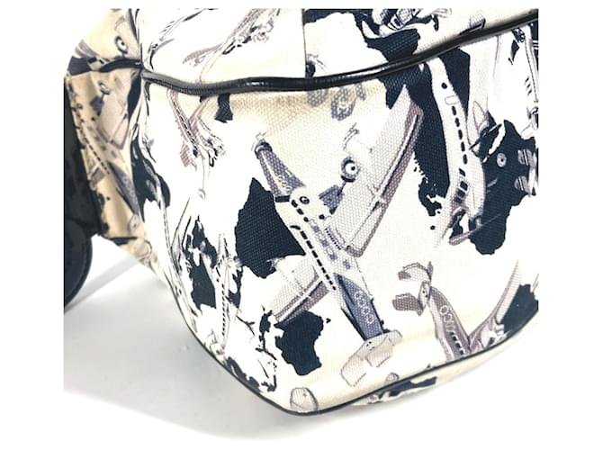 Borsa a mano da aereo Chanel Nero Bianco - vista 8