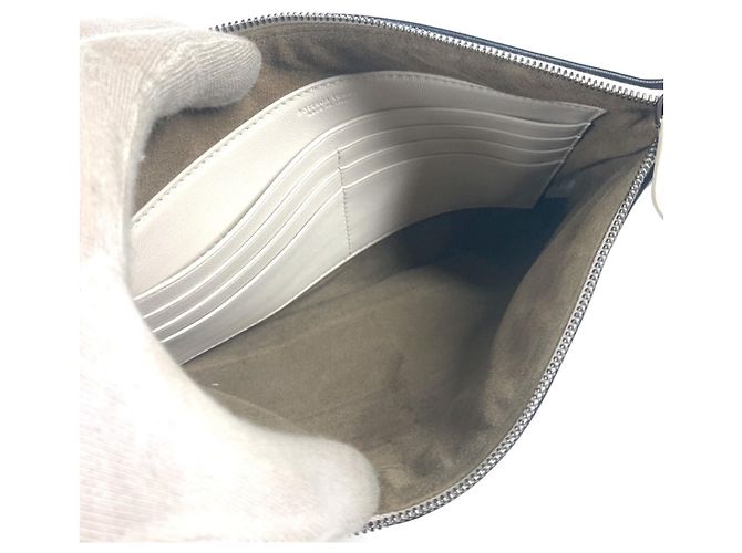 Borsa Pochette Intrecciato di Bottega Veneta Nero Bianco - vista 8