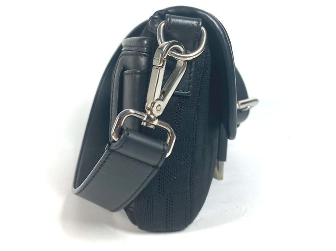 Borsa a secchiello Mamma in rete Fendi 7V72 Nero - vista 2