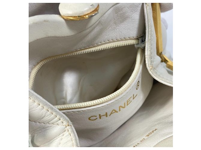 Gürteltasche mit Steppung Chanel Coco Mark CC Weiß - Ansicht 12