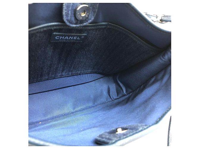 Borsa a spalla Chanel A57641 Matelassé Coco Mark in denim Blu - vista 12