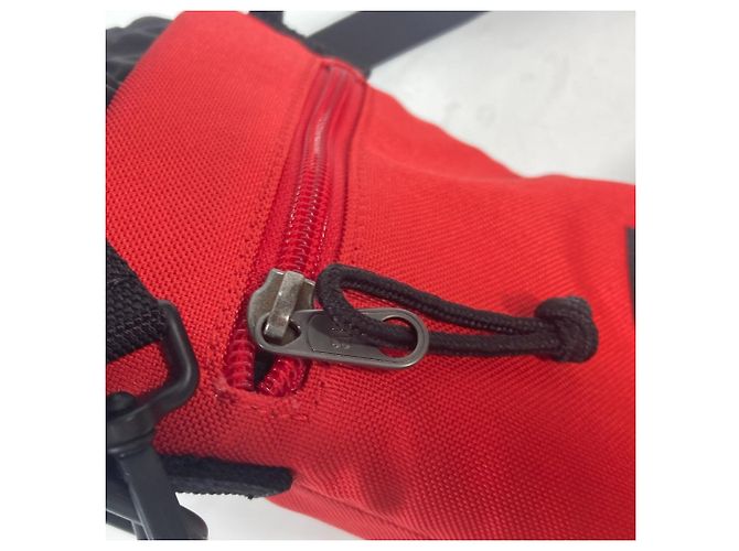 Pochette portabottiglie Weekend Balenciaga 618193 Nero Rosso - vista 8
