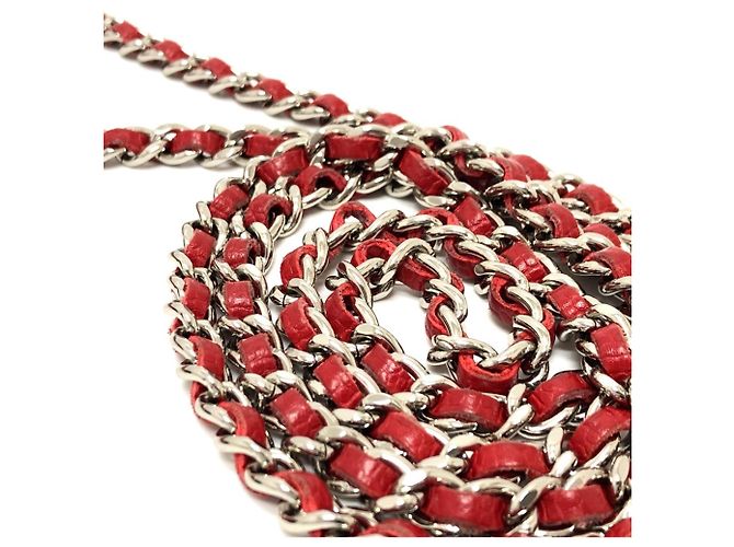 Borsa a spalla in pelle caviar rossa Chanel Rosso - vista 10
