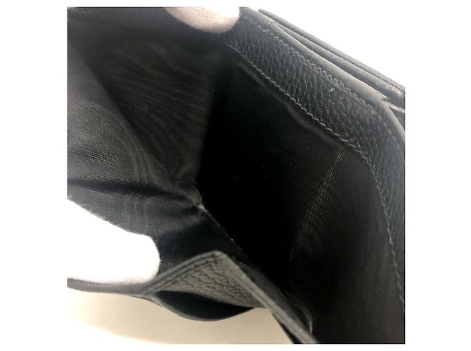 Billetera compacta de tres pliegues Gucci GG Marmont Negro - vista 9