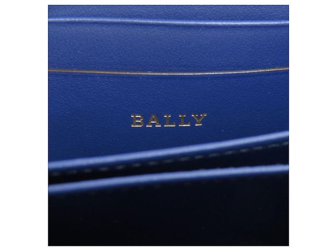 Bally Stripe - view 5