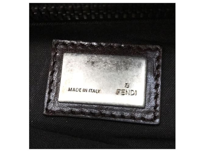 Borsa a spalla in pelliccia marrone scuro Fendi 8BT161 - vista 9
