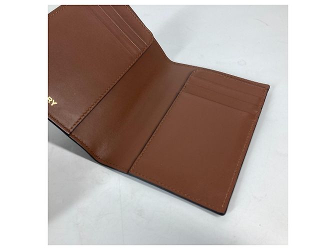 Funda de pasaporte Burberry TB Castaño - vista 5