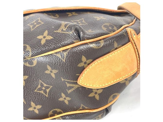 Louis Vuitton Monogram Tikal GM Schultertasche Braun - Ansicht 5